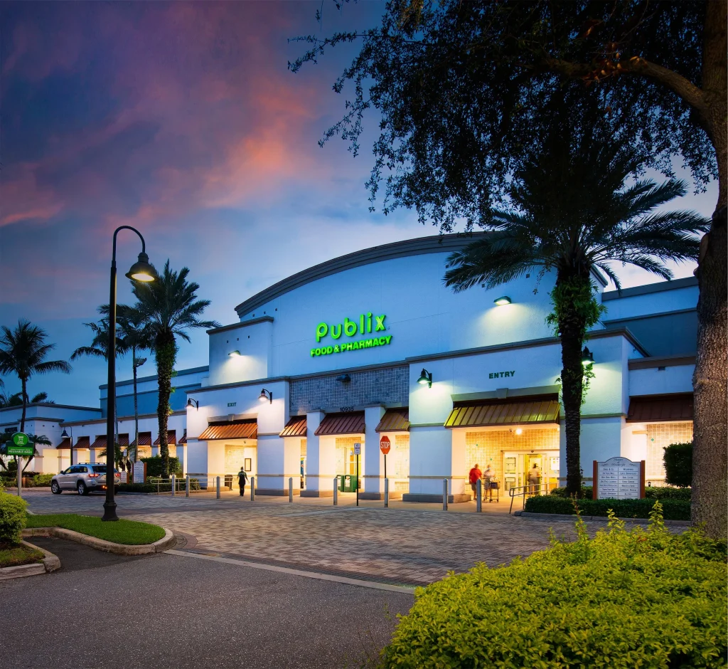 Shoppes at Woolbright
