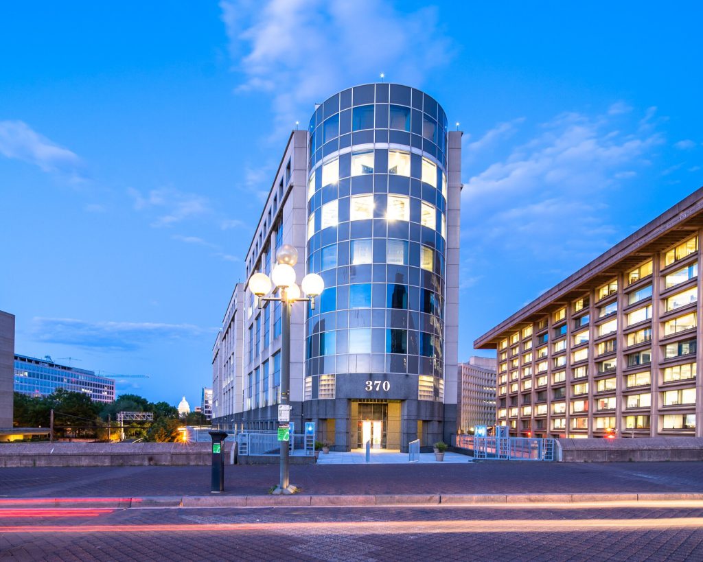 370 L’Enfant Plaza